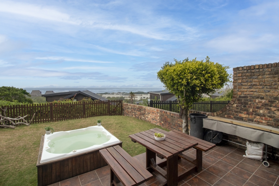 3 Bedroom Property for Sale in West Beach Eastern Cape